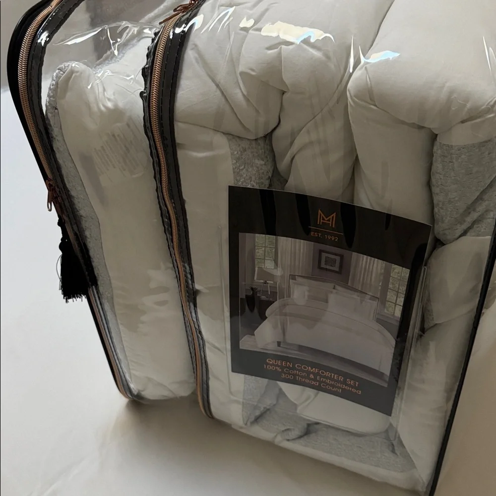 NEW! COMFORTER SET 100% COTTON MANOR HOTEL WHITE FROSTED BLUE SKY QUEEN 5 PIECES